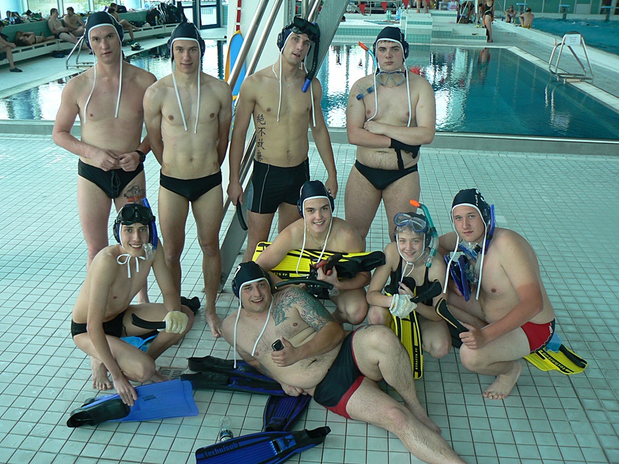 Hokej pod wodą Walenie Czechy 2012